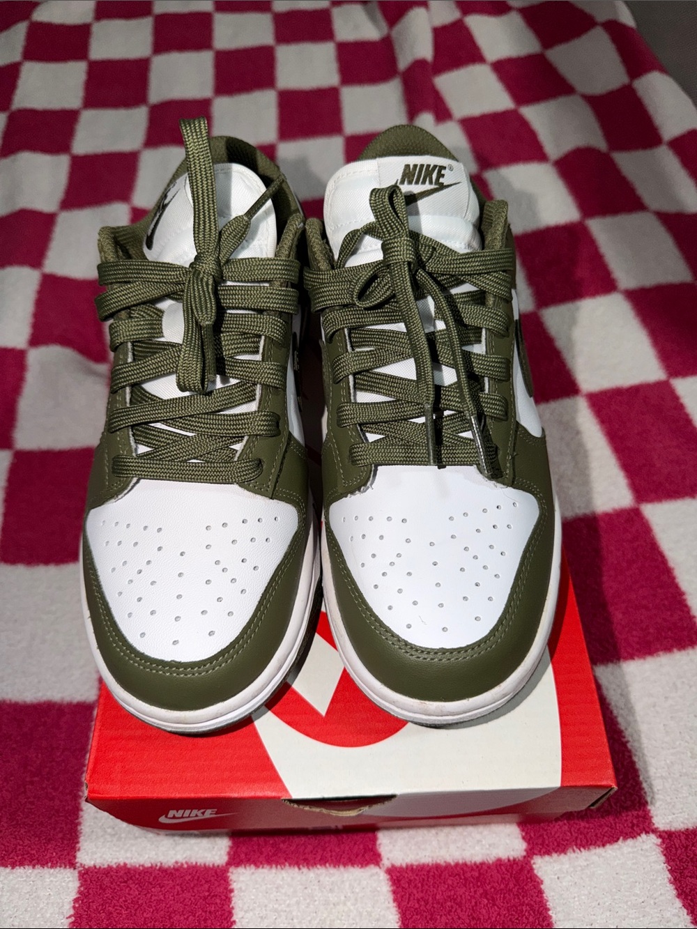 Women Nike Dunk Low Olive and White Sneakers Size 7 - Picture 2 of 6